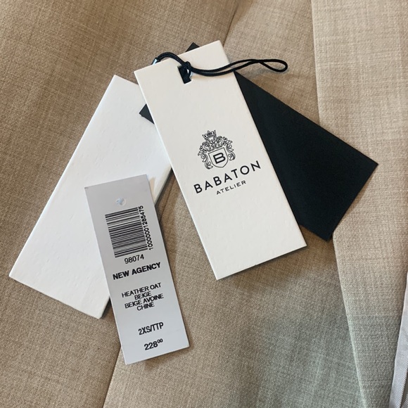 Babaton Agency blazer - Picture 6 of 6
